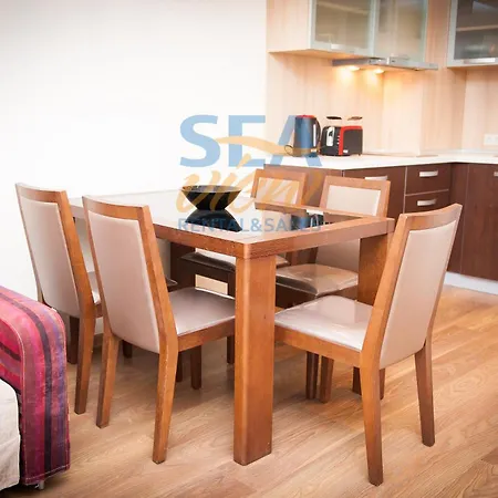 شقة فندقية Sea View Iglika 2*