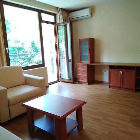 Sea View Iglika Apartmanhotel 2*