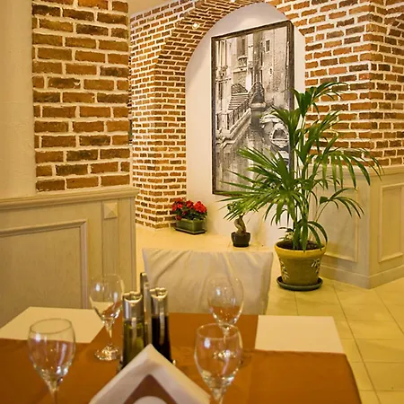 Sea View Iglika Aparthotel