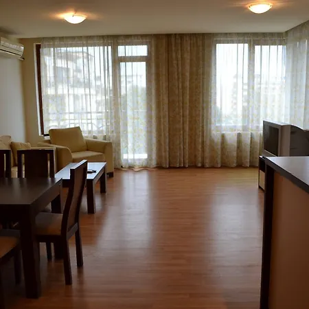 Sea View Iglika 2*