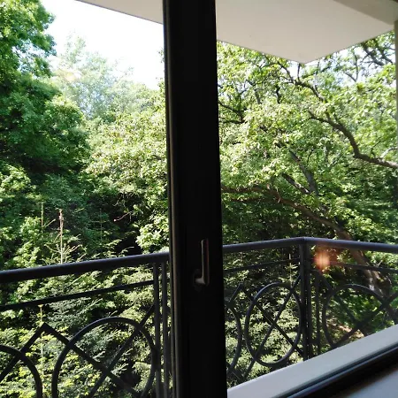Ξενοδοχείο με διαμερίσματα Sea View Iglika 2*