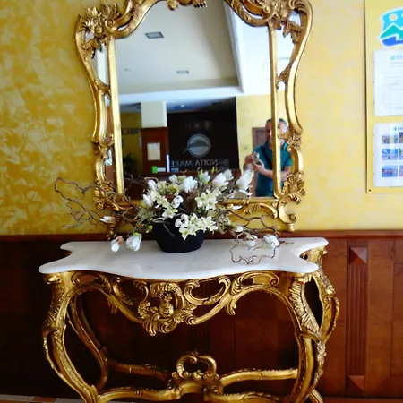 Sea View Iglika Lägenhetshotell